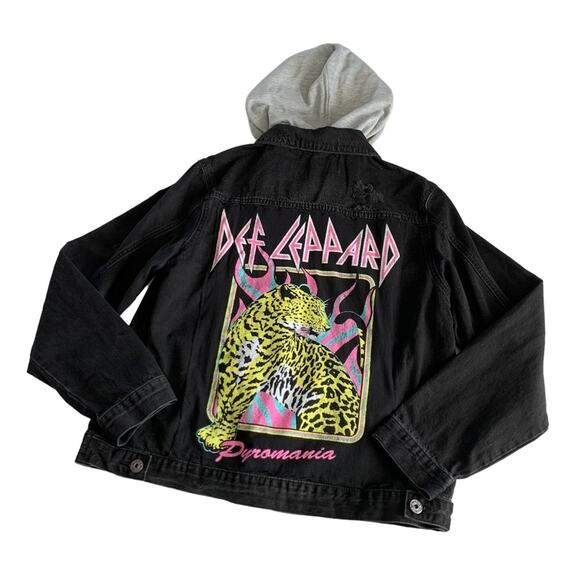 Via Penny Lane Reworked Apparel Def Leppard Custom Distressed Black Denim Jacket - Picture 11 of 11